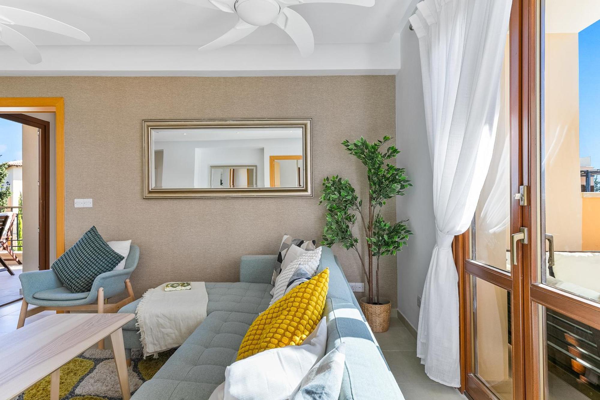 2 Bedroom Apartment Thalassa With Sea And Sunset Views, Aphrodite Hills Resort Kouklia Bagian luar foto