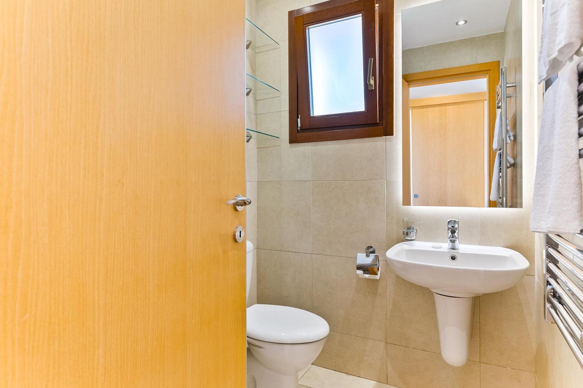 2 Bedroom Apartment Thalassa With Sea And Sunset Views, Aphrodite Hills Resort Kouklia Bagian luar foto